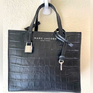 NWT Marc Jacobs Mini Grind Croc Embossed Black Leather Tote w/crossbody strap